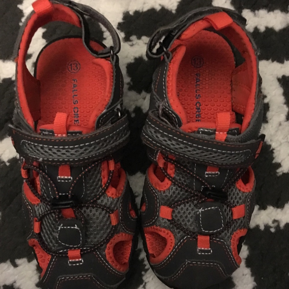 Boys sandals